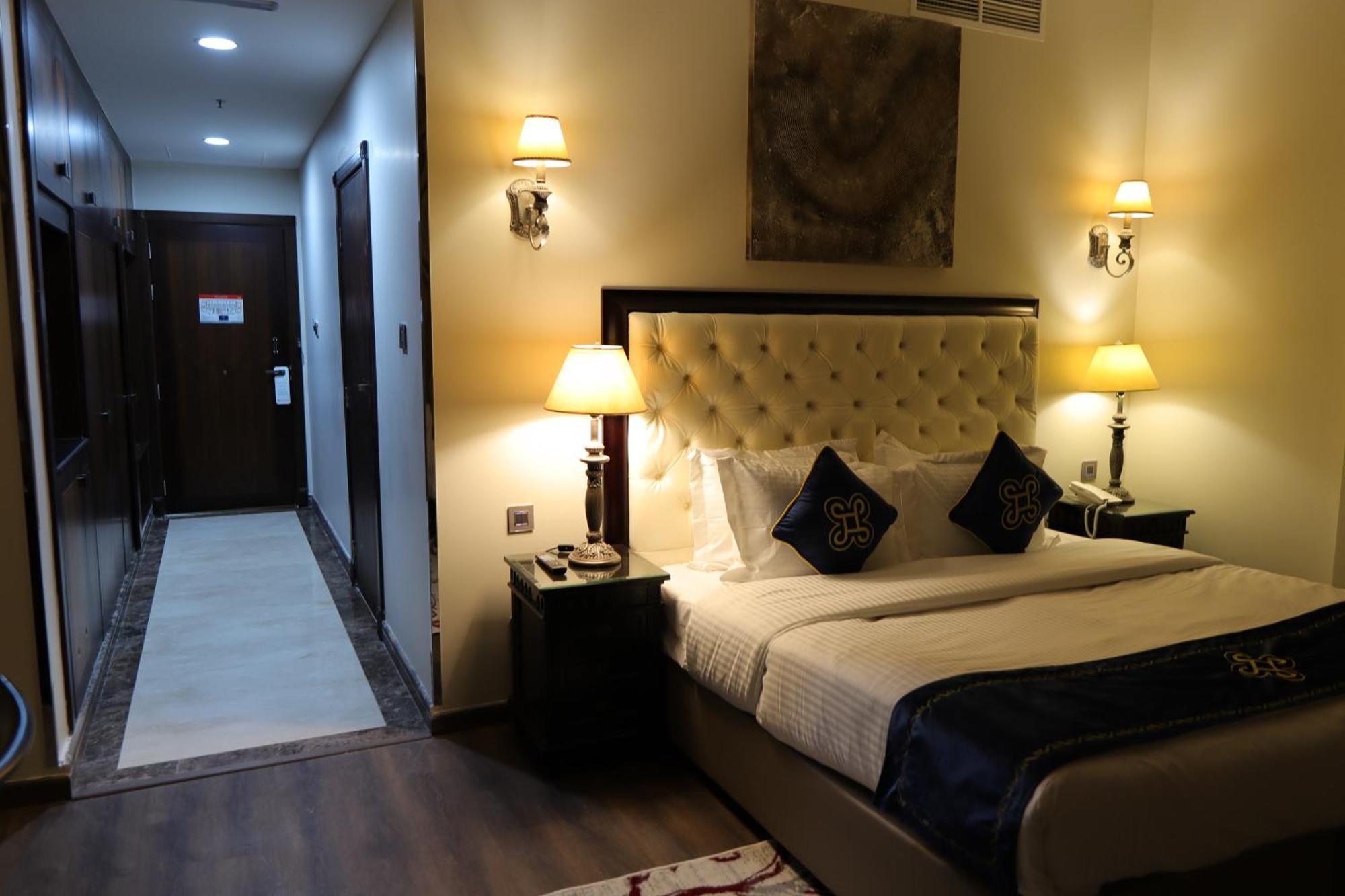 Seven Seas Hotel Dubai Exterior photo