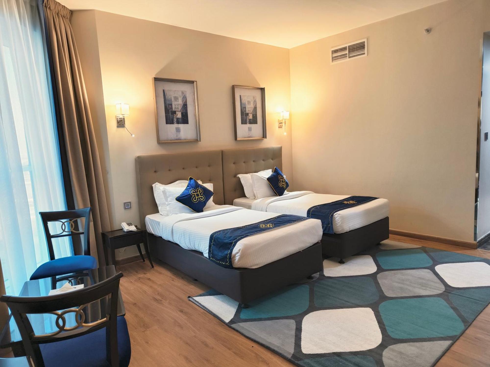 Seven Seas Hotel Dubai Exterior photo