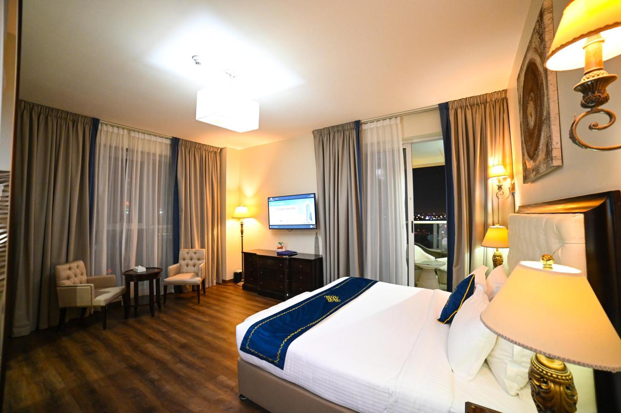 Seven Seas Hotel Dubai Exterior photo